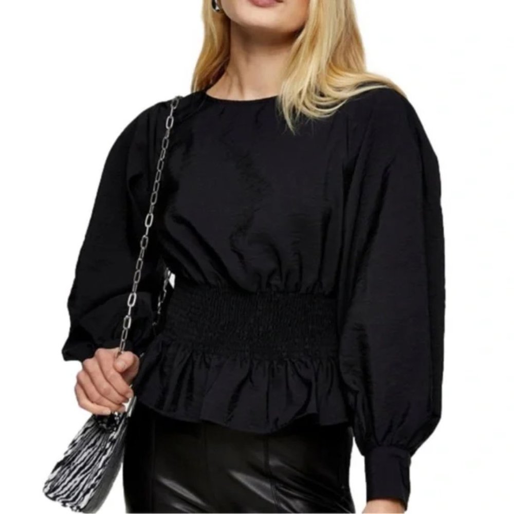 NWT Topshop Solid Black Smocked Waist LongSleeve Top, Size 4